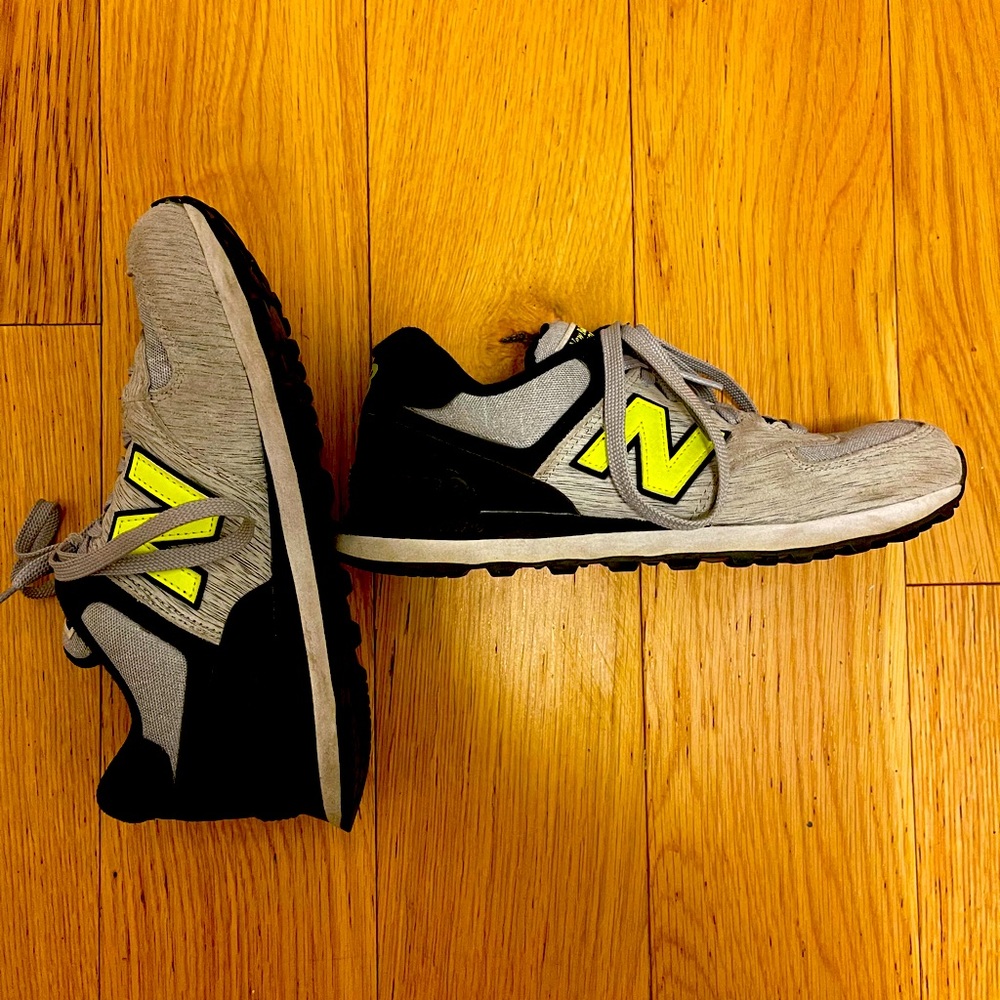New Balance sneakers, size 8.